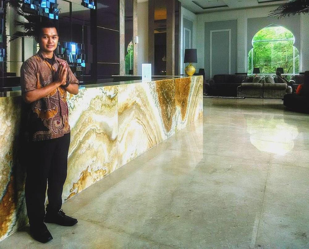 Grand Serela Jogjakarta Buitenkant foto